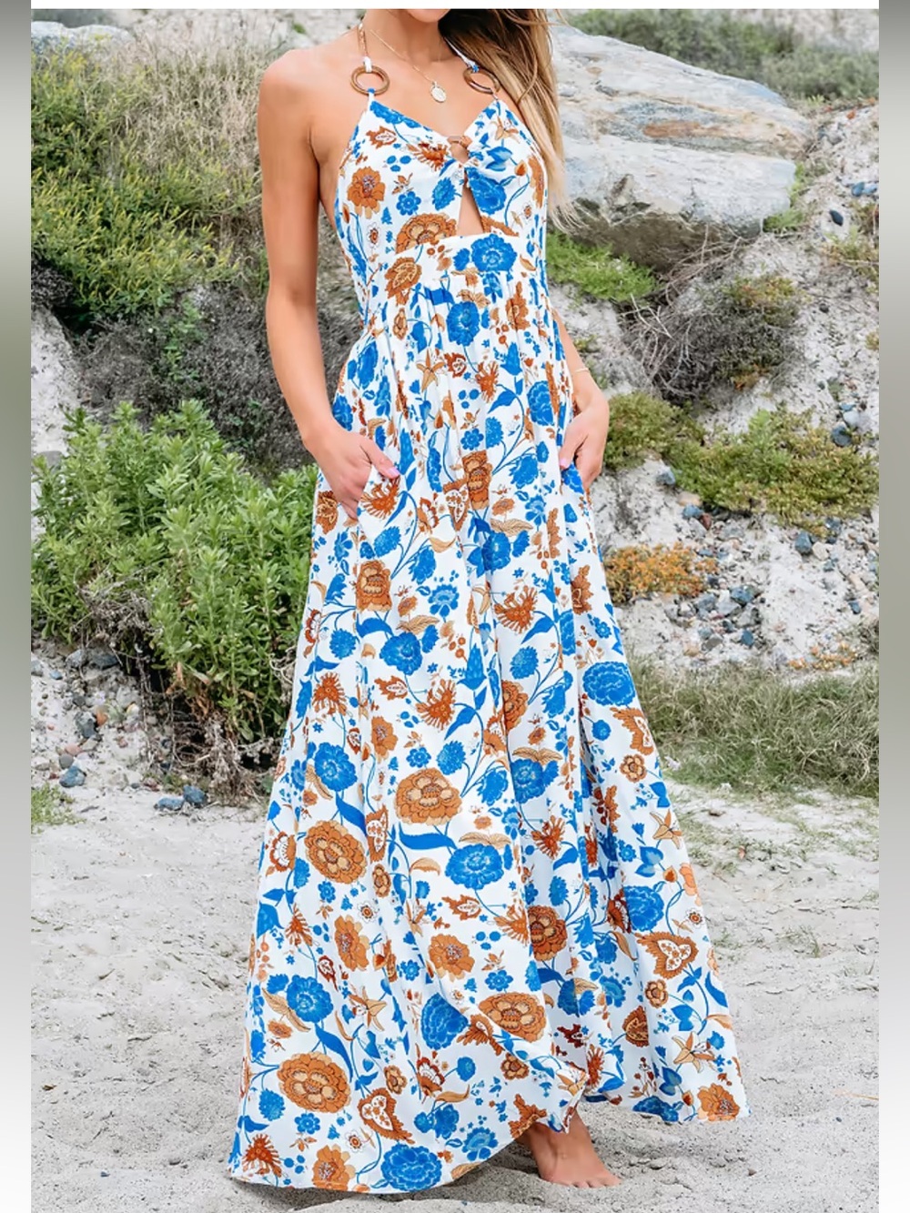NWT Cupshe Floral Print V-Neck O-Ring Halter Maxi Dress Lined Medium